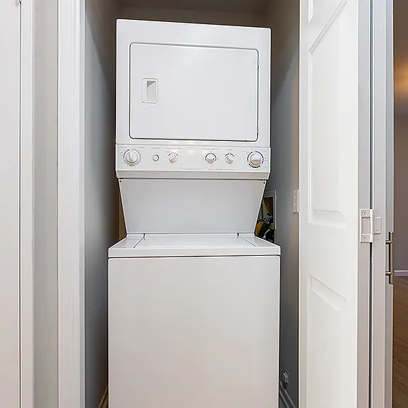 1216 S Corning St — Photo 53