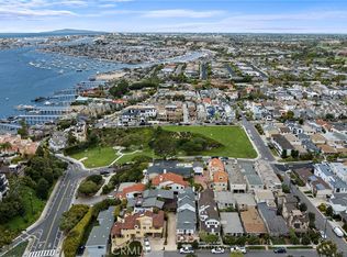 407 Dahlia Ave, Corona Del Mar, CA 92625