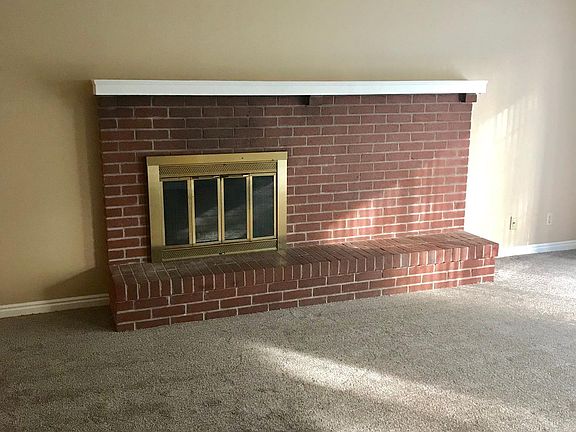 4th image of 2286 Stadium Blvd #2286