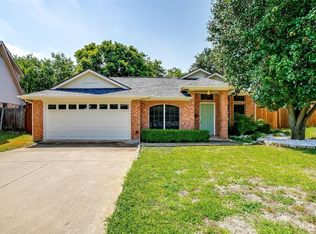 4308 Mayan Ct, Lake Worth, TX 76135