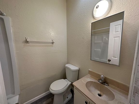 5th image of 2601 Center Ave APT 108