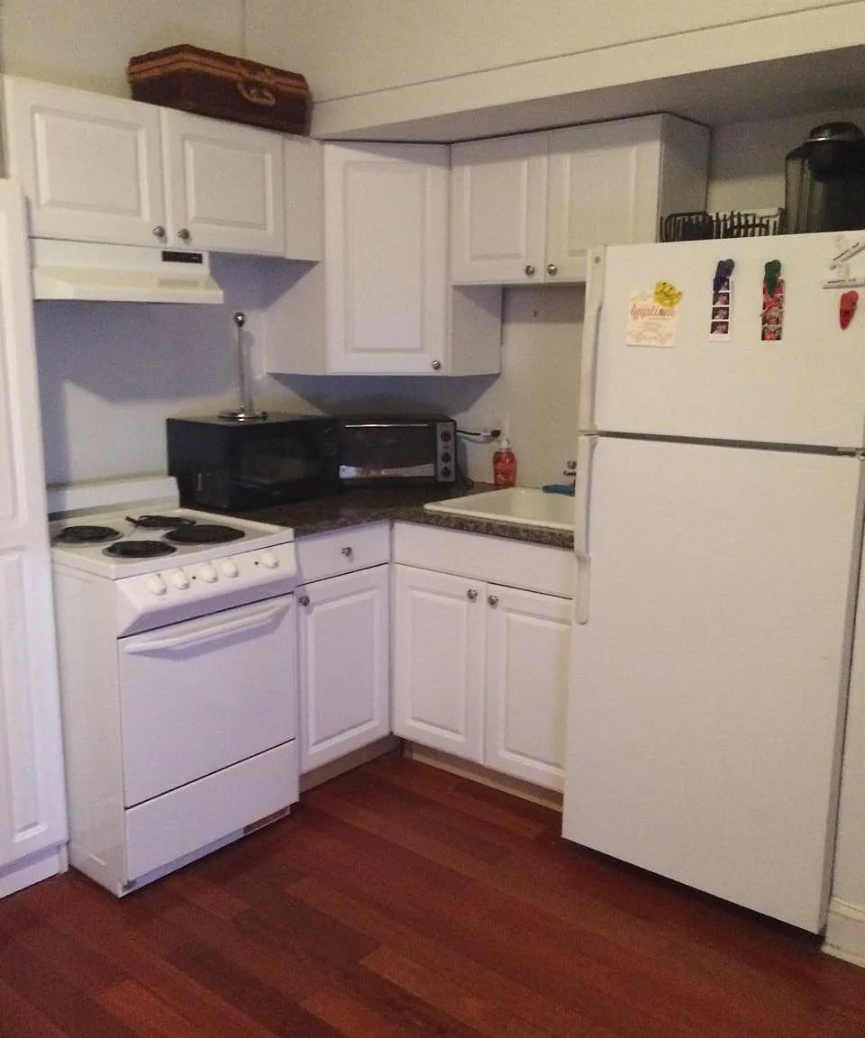 1 bed, 700 sqft, $1,600 — Photo 1