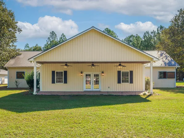 1040 Bethcar Church Rd, Wagener, SC 29164