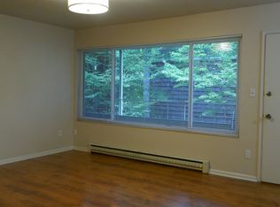 311 13th Ave E APT 8, Seattle, WA 98102