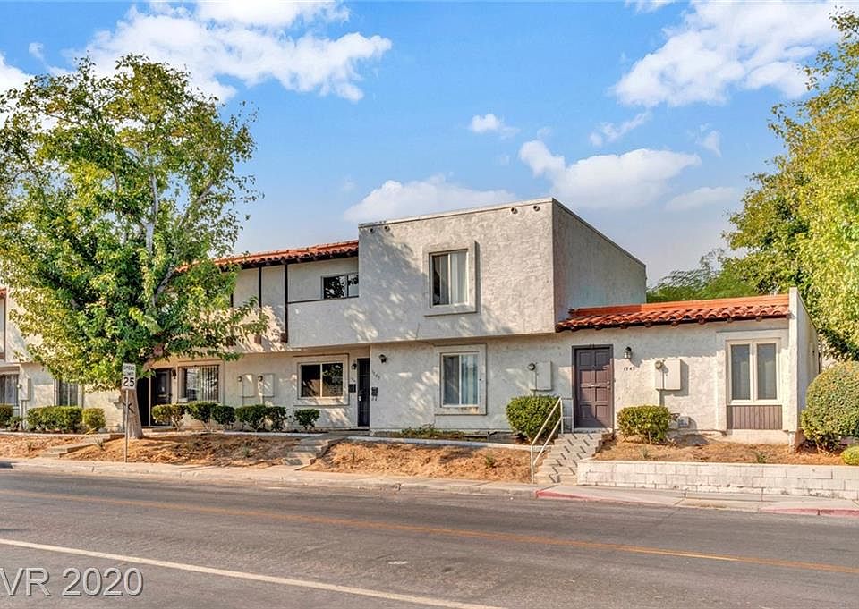 1st image of 1541 Saylor Way