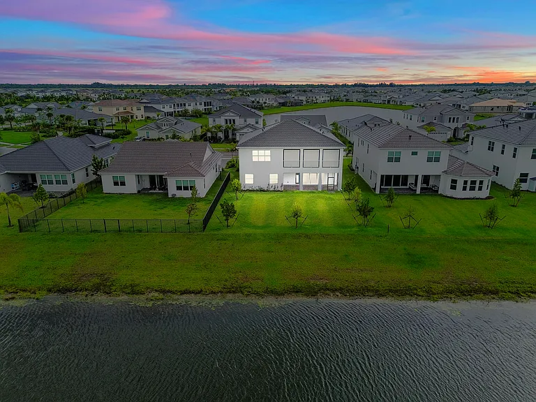 15030 Wildwood Cir — Photo 35