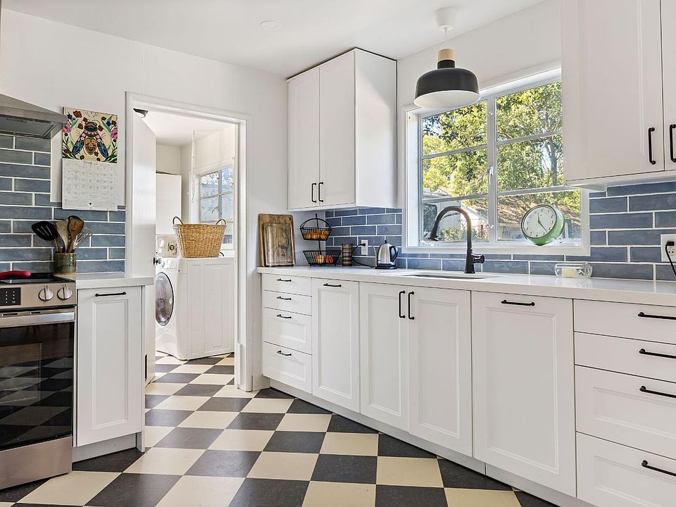 1st image of 2053 Humboldt Street