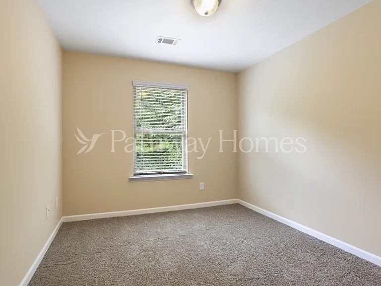 3039 Bonnes Dr — Photo 14