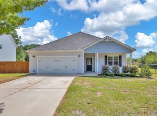 2350 Smith Rd, Hope Mills, NC 28348