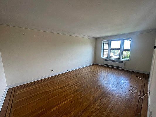 2nd image of 175-05 Wexford Ter APT 4C