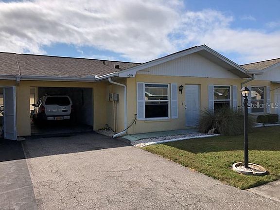 2nd image of 1004 Burbank Ct