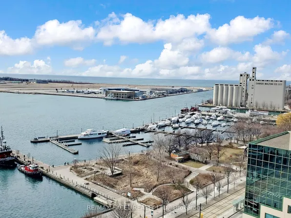 410 Queens Quay W #Lph01, Toronto, ON M5V 3T1