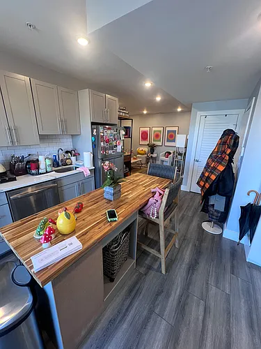 40 B St #606 Photo 1