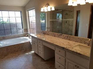 15239 N 10th Pl, Phoenix, AZ 85022