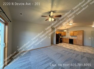 2220 N Devon Ave #201, Tea, SD 57064