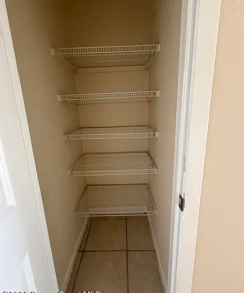 837 Hickory St #4 — Photo 8