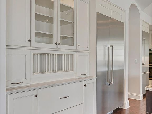 5th image of 759 Promenade Pointe Dr