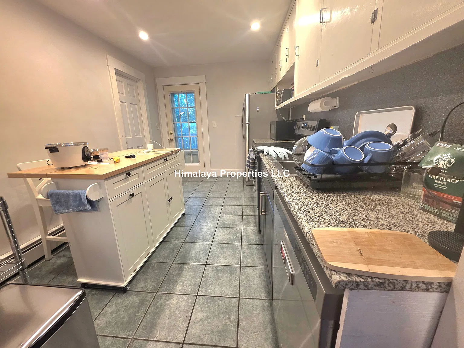 4 bed, $5,600 — Photo 2