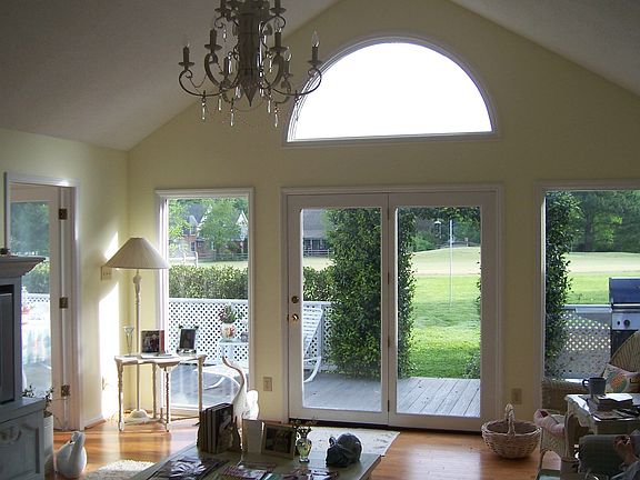 4th image of 115 Turnberry Ln