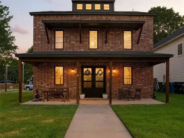202 E Greeley St, Broken Arrow, OK 74012