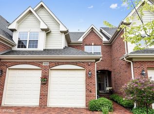 1022 Hickory Dr, Western Springs, IL