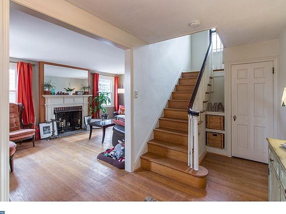 5th image of 168 Glentay Ave