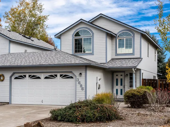 3686 SW Bobby Jones Ct, Redmond, OR 97756