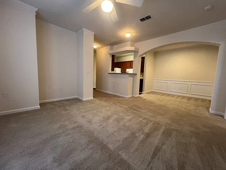 Wesley Kensington Apartments at Stonecrest — Photo 215
