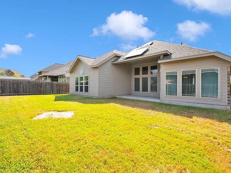 8823 Haystack Rd — Photo 4