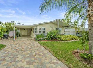 37654 Neukom Ave, Zephyrhills, FL 33541