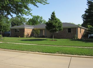 1006 Harrington Dr, Champaign, IL