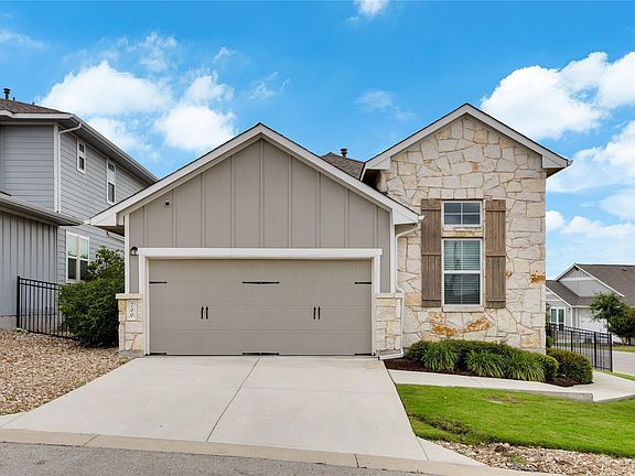2nd image of 700 Affazia Ln #C