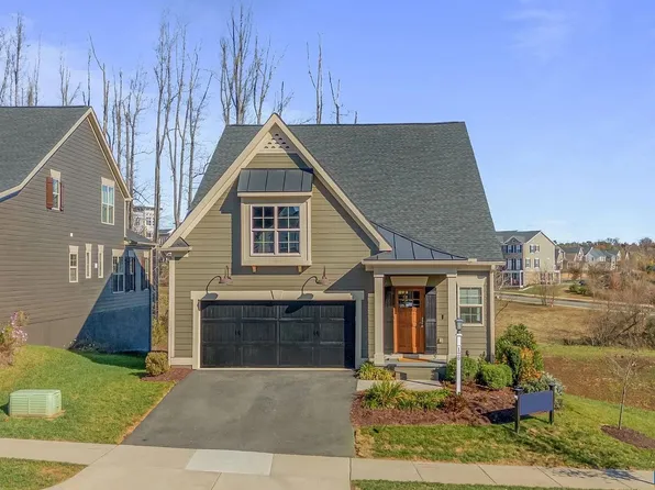 120 Bishopgate Ln, Crozet, VA 22932