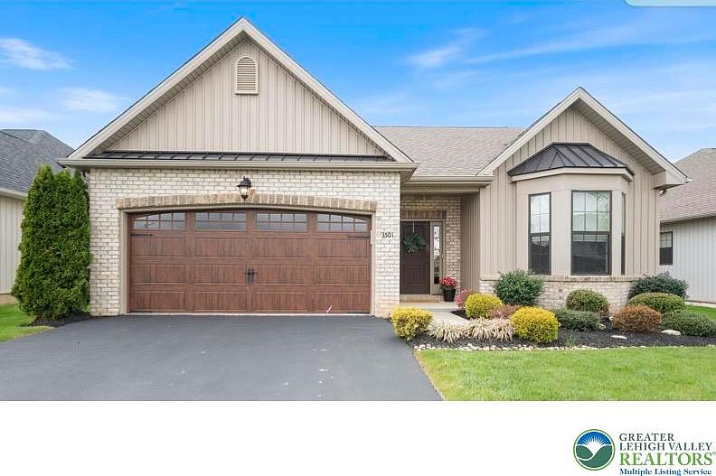 1st image of 3501 Treeview Dr