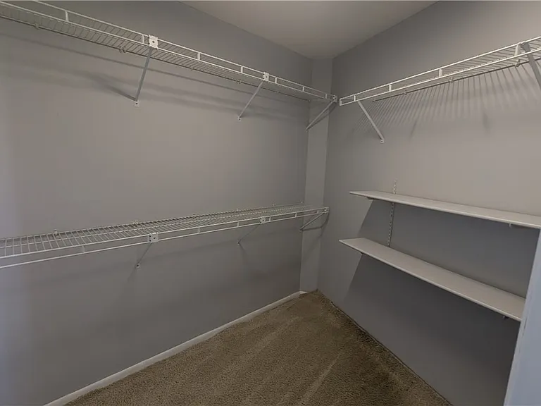 768 E Jenkins Ct — Photo 12
