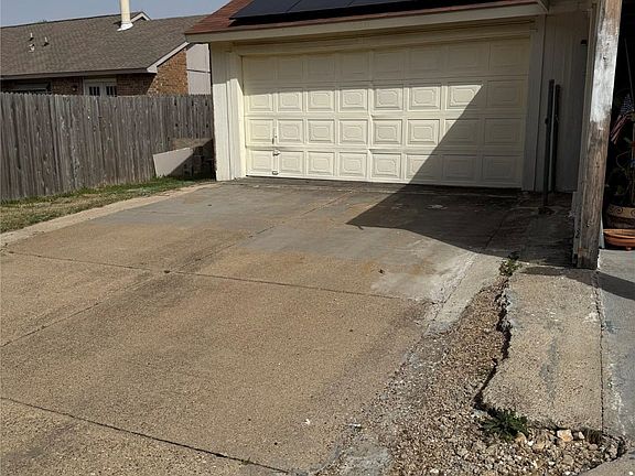 5th image of 420 Matterhorn St