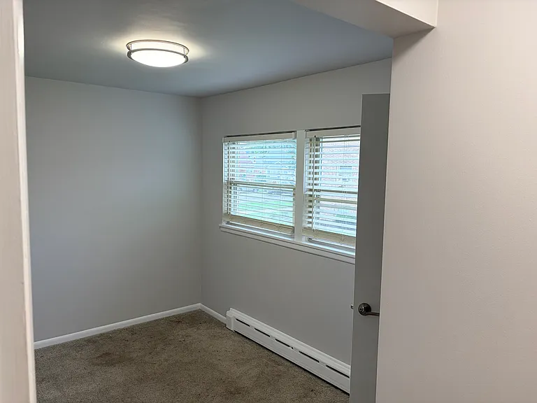 148 166th St #2E — Photo 11