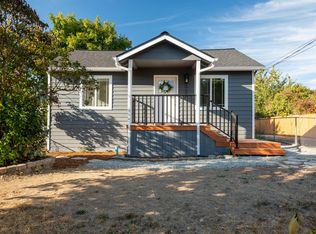 3736 C St, Bremerton, WA 98312