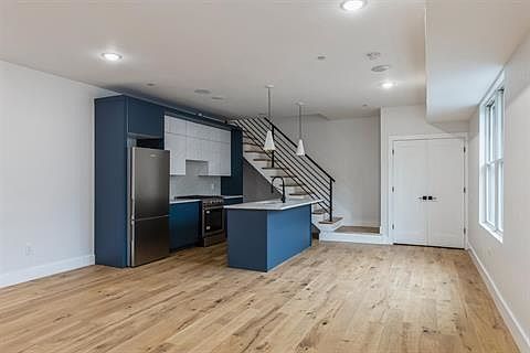 1st image of 259 Liberty Ave #4