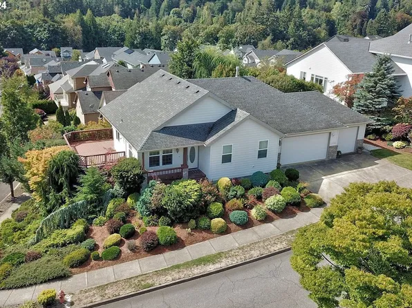 15722 SE Henderson Way, Portland, OR 97236