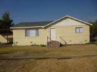 886 S Wisconsin St, Porterville, CA 93257