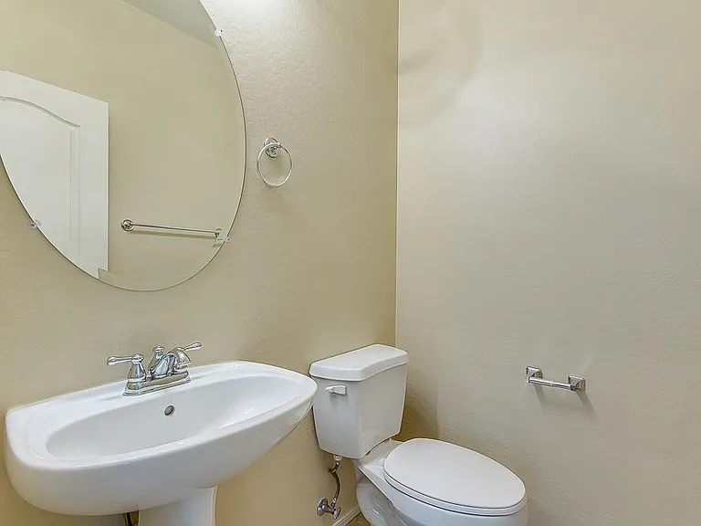 2nd floor bath room