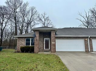 5022 W Quail Ridge Dr, Muncie, IN 47304