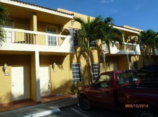8340 NW 8th St APT N2, Miami, FL 33126