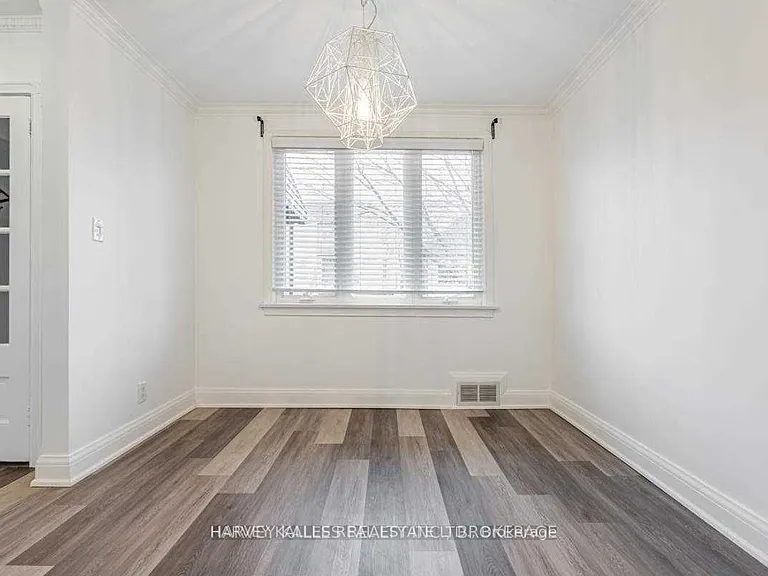 157 Viewmount Ave #MAIN — Photo 9