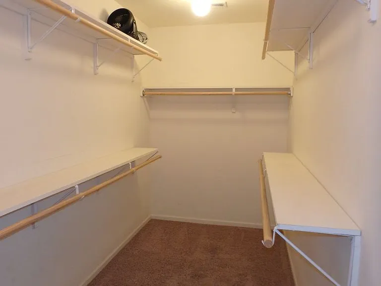 407 Golden Eagle Dr — Photo 12