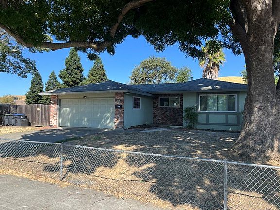 2nd image of 2901 Marigold Dr