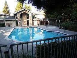 4th image of 2655 Somerset Park Cir