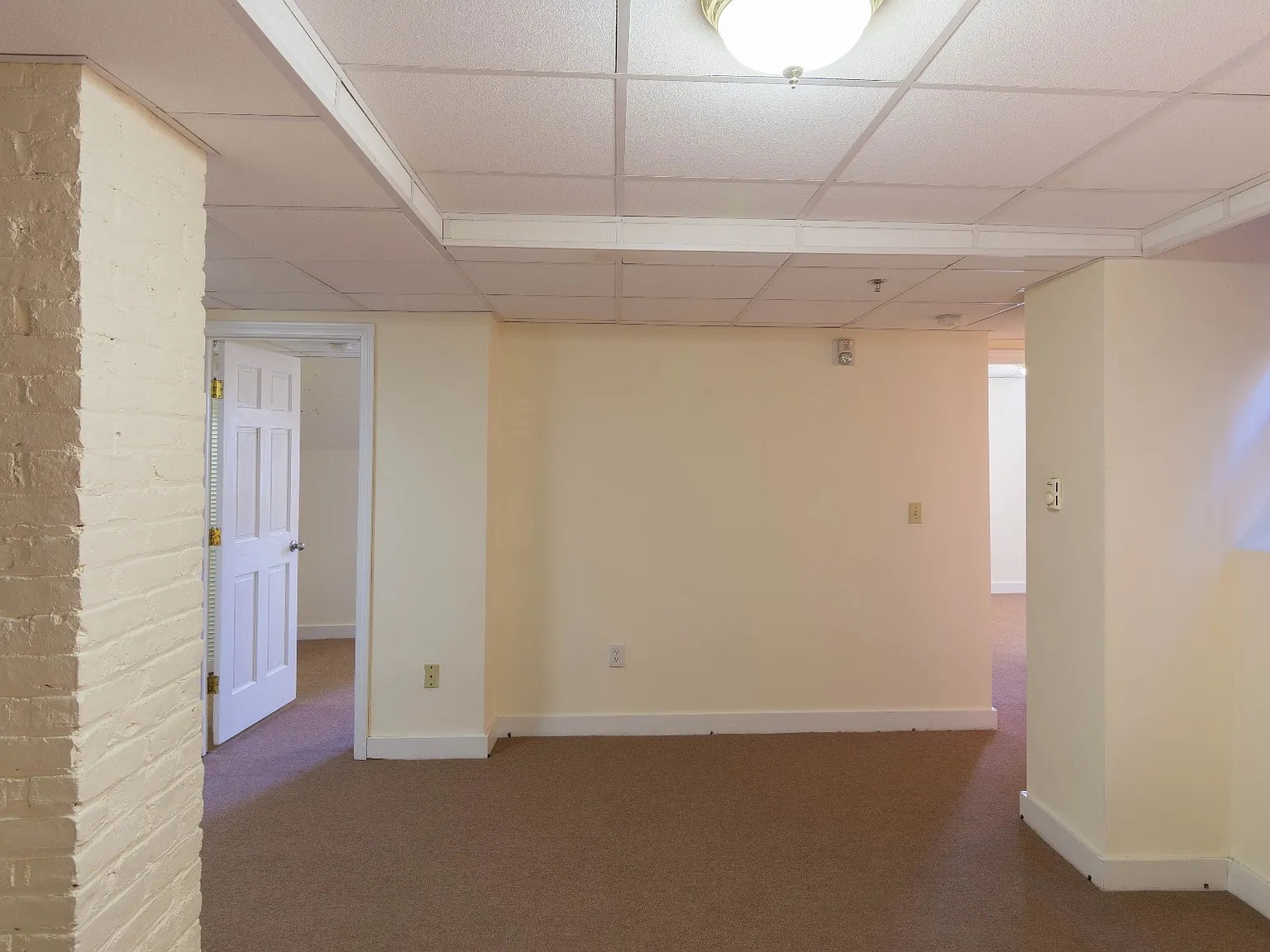 2 bed, 782 sqft, $2,900 — Photo 4