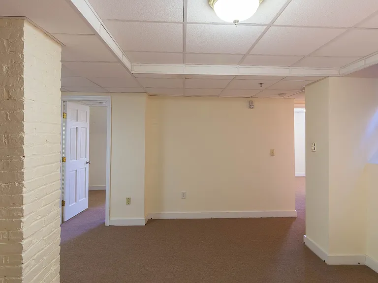1616-1618 Massachusetts Ave #B1 — Photo 5